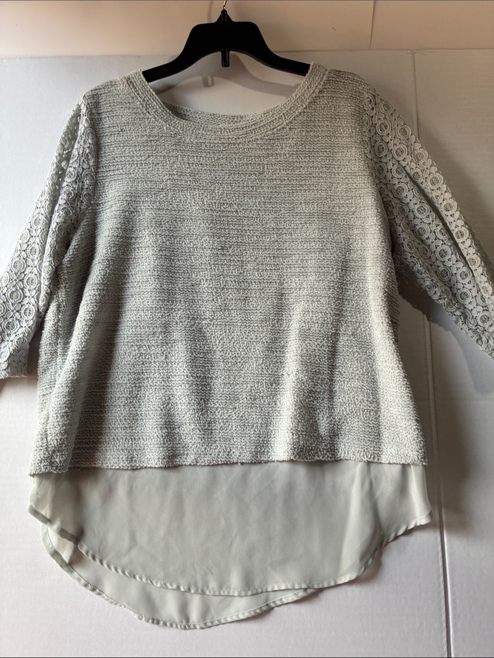 Lauren Conrad Gray Lace Sleeve Knit Blouse Top M
